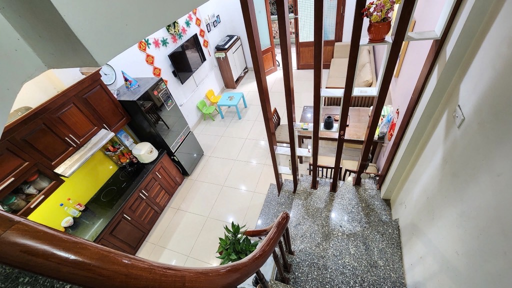 Cần bán nhà Cầu Am Hà Đông 35m 5 tầng 7.6 tỷ ở đỉnh
