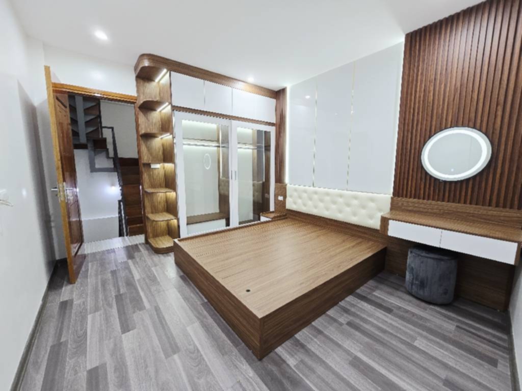 Nhà đẹp trung tâm hai bà Trưng