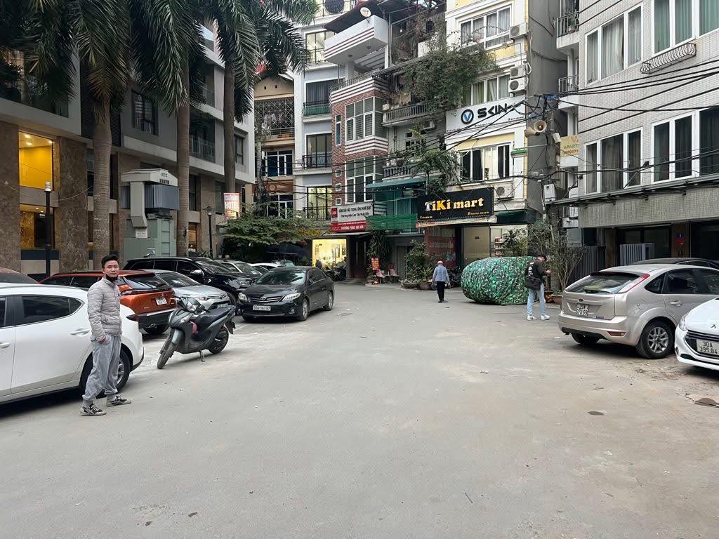 GẦN HỒ BA MẪU, TRUNG TÂM ĐỐNG ĐA, NHÀ ĐẸP Ở NGAY