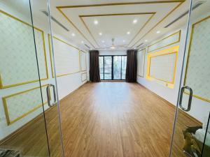 NHÀ ĐẸP - 6 TẦNG THANG MÁY -10 M RA Ô TÔ TRÁNH, KINH DOANH SẦM UẤT