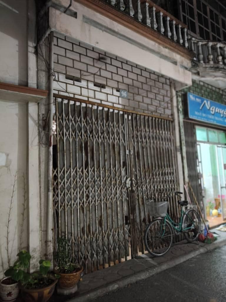Bán nhà mặt chợ kinh doanh được, Nguyễn văn Linh, Lòng Biên