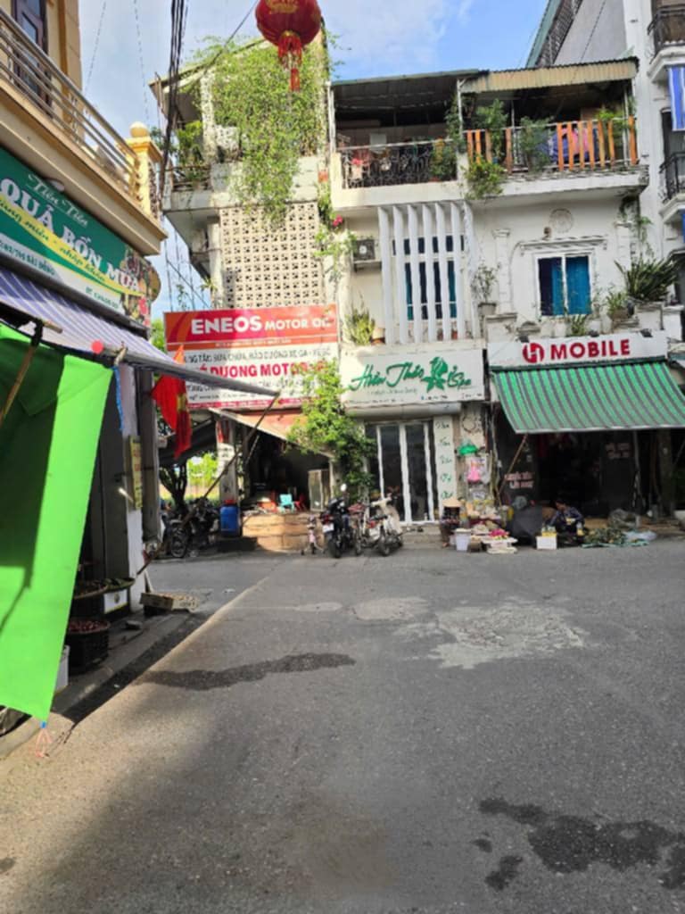 Bán nhà mặt chợ kinh doanh được, Nguyễn văn Linh, Lòng Biên