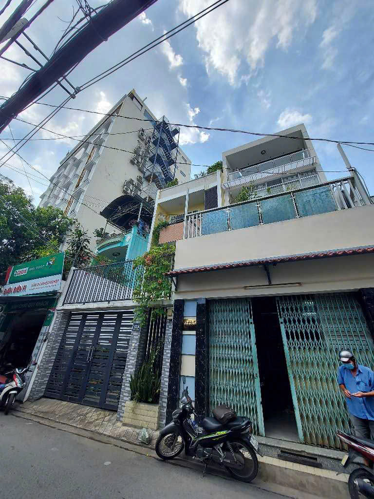 Bán nhà Nguyễn Thị Thập, 60m², 4 tầng, giá 7.6 tỷ - Quận 7
