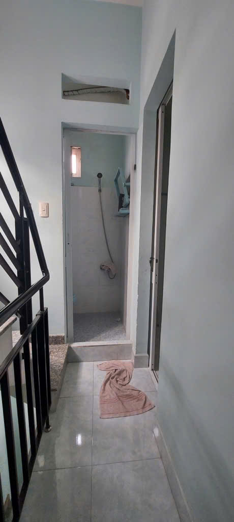 BÁN GẤP NHÀ 3 TẦNG TẠI NGUYỄN VĂN QUỲ - 99M² - GIÁ CHỈ 8.5 TỶ