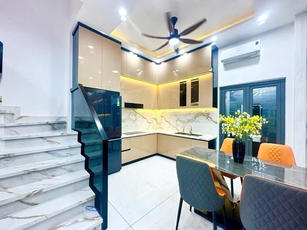 NHÀ MỚI 4 TẦNG - 4MX15M - HẺM 6M - HUỲNH TẤN PHÁT - GIÁ 6.8xTỶ