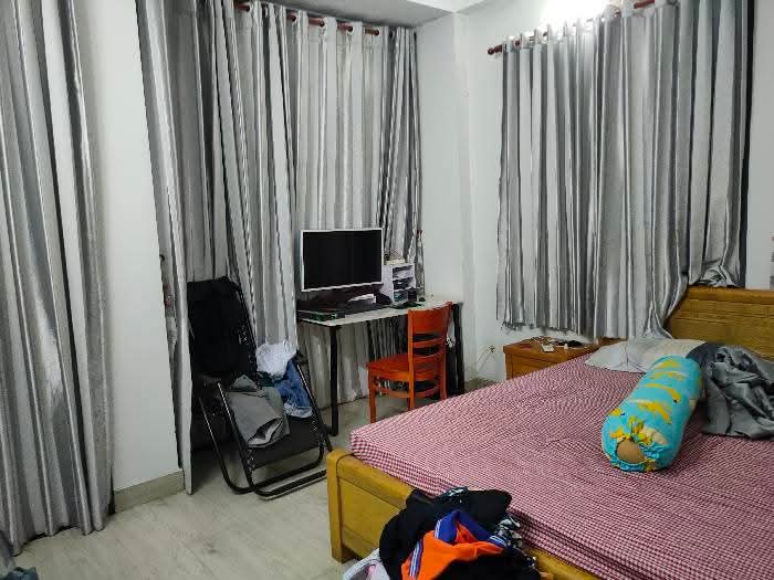Bán nhà Hà Huy Giáp Quận 12, ngay Cao Đẳng Điện Lực, HXH sát mặt tiền