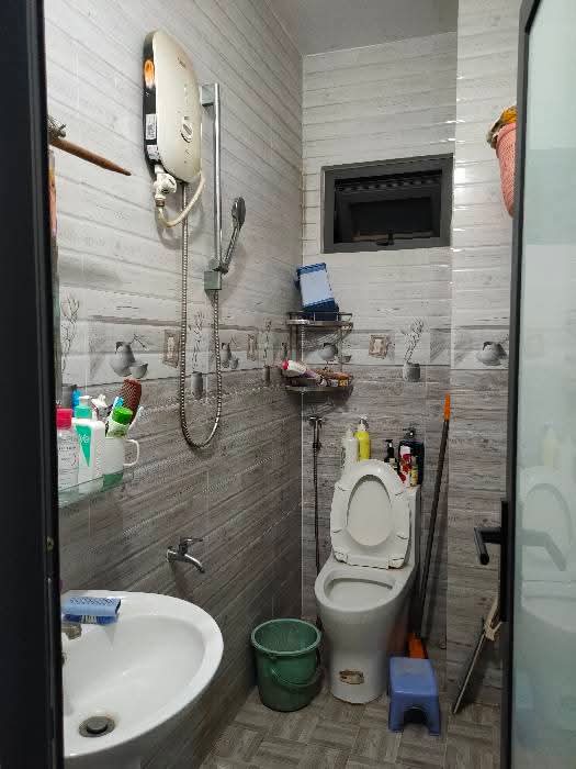 Bán nhà Hà Huy Giáp Quận 12, ngay Cao Đẳng Điện Lực, HXH sát mặt tiền