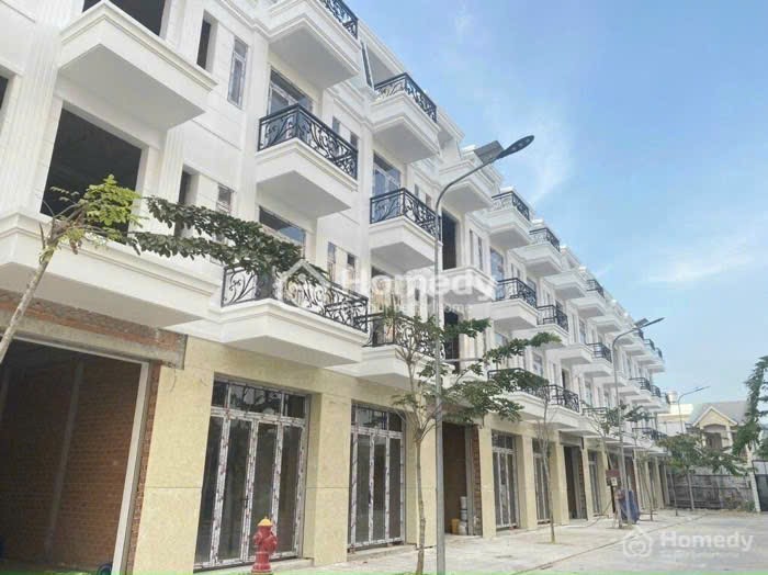 Mặt tiền Hà Huy Giáp, KDC Nam Long, hai mặt tiền trước sau hiếm