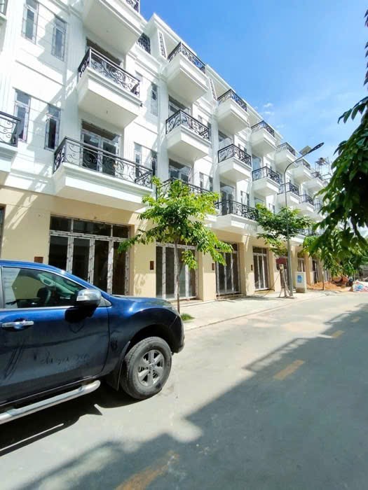 Mặt tiền Hà Huy Giáp, KDC Nam Long, hai mặt tiền trước sau hiếm