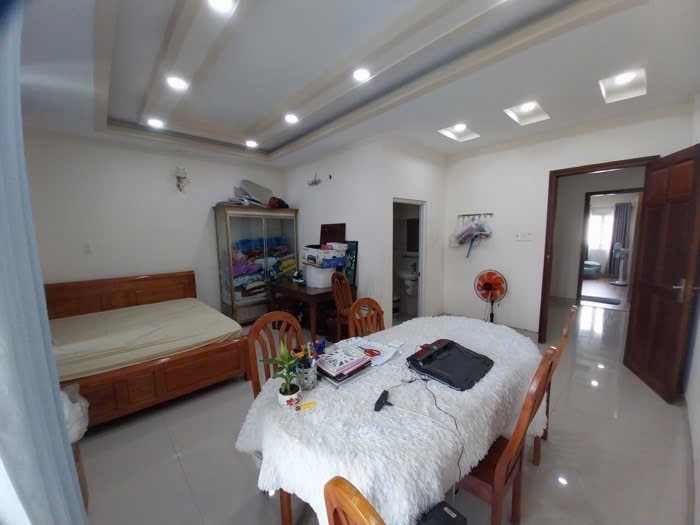 KDC kinh doanh sầm uất, vị trí rất đẹp, kết Hiệp Thành City