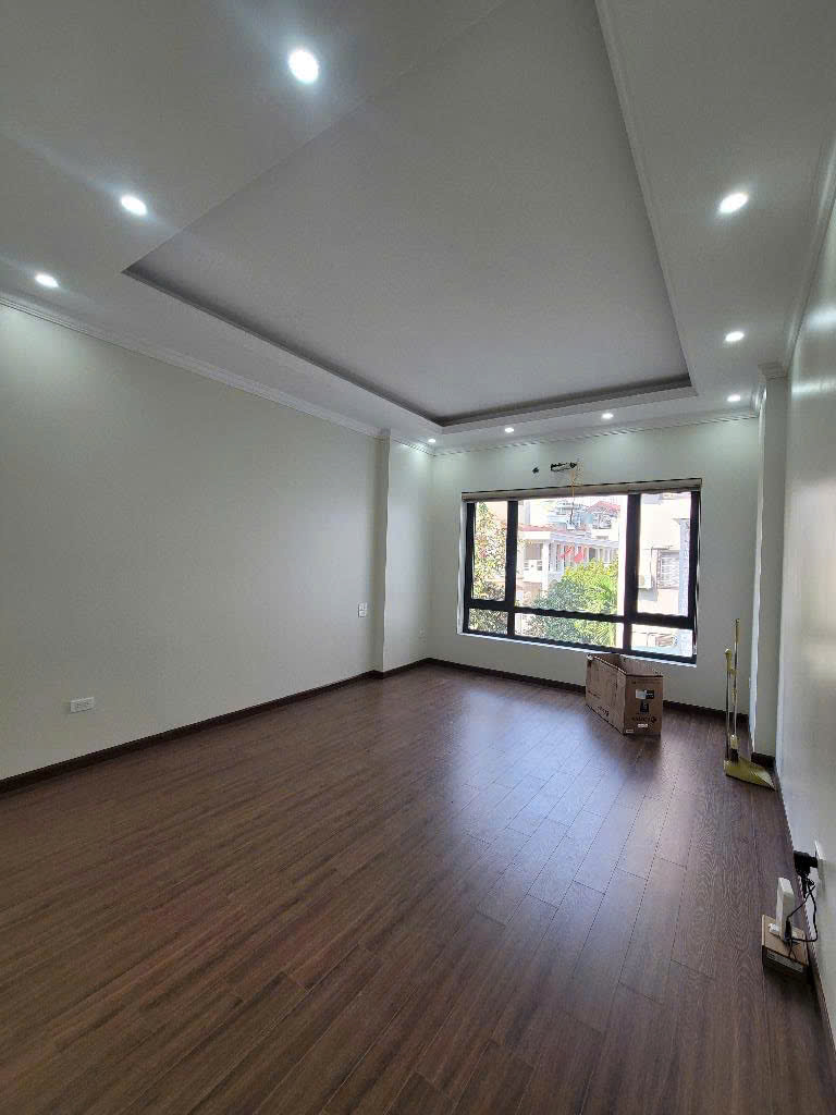 BÁN NHÀ BỒ ĐỀ-50M2-OTO QUA CỬA-FULL NỘI THẤT CHỈ 6 TỶ TL