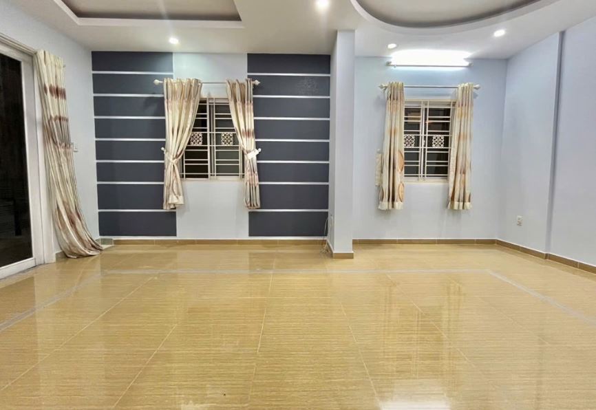 PHAN ĐĂNG LƯU , PHÚ NHUẬN - HẺM XE HƠI LÔ GÓC, LÔ GÓC 3 MẶT THOÁNG  - 39M2 - 4 TẦNG BTCT - NHỈNH 7
