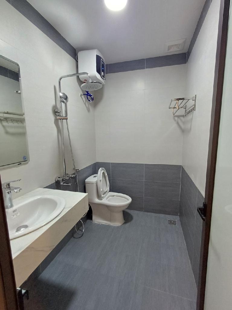 BÁN NHÀ THUỴ KHUÊ - NHÀ ĐẸP 5 TẦNG FULL CÔNG NĂNG NHỈNH 8 tỷ9