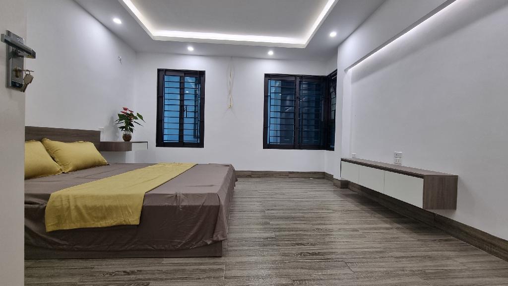 BÁN NHÀ THUỴ KHUÊ - NHÀ ĐẸP 5 TẦNG FULL CÔNG NĂNG NHỈNH 8 tỷ9