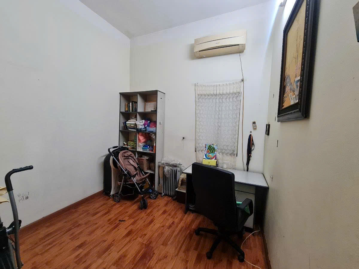 Ô TÔ VÀO NHÀ - NGÕ THÔNG KINH DOANH - DÒNG TIỀN 15TR/THÁNG - LẮP ĐƯỢC THANG MÁY - 2 MẶT THOÁNG TRƯỚC SAU VĨNH VIỄN - ĐẠI LA 40m2x5T - 10 TỶ