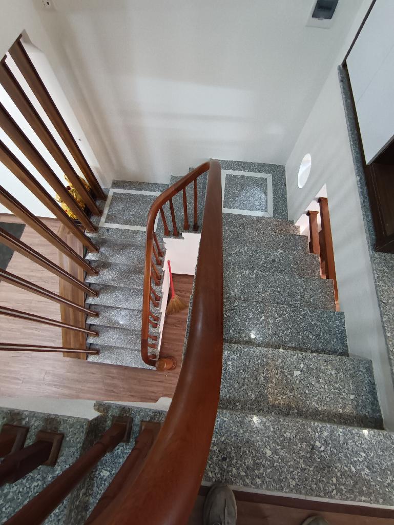 Bán nhà Long Châu phụng châu