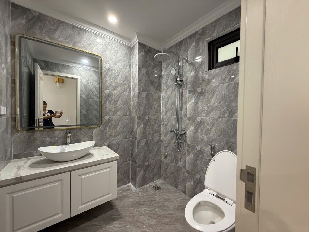 NHÀ 5 TẦNG ĐẸP, PHỐ KIM NGƯU, HAI BÀ TRƯNG, HÀ NỘI