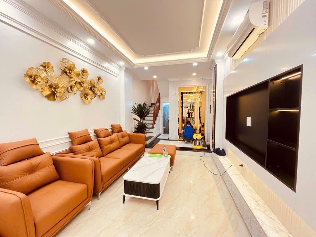 NHÀ 5 TẦNG ĐẸP, PHỐ KIM NGƯU, HAI BÀ TRƯNG, HÀ NỘI