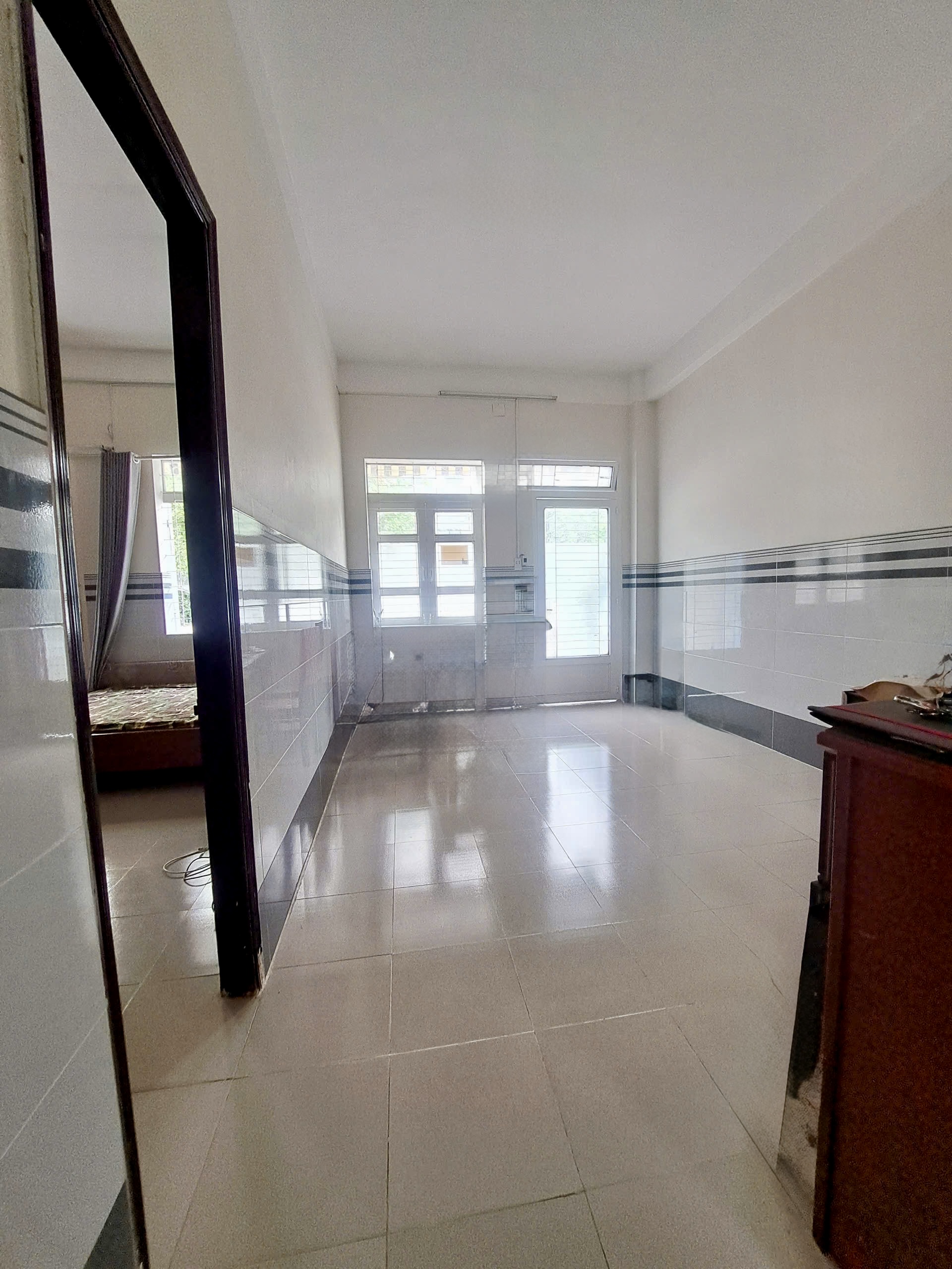 BÁN SHOPHOUSE CHUNG CƯ PHÚ THUẬN TRUNG TÂM QUẬN 7, NHỈNH 4 TỶ, CẠNH PHÚ MỸ HƯNG
