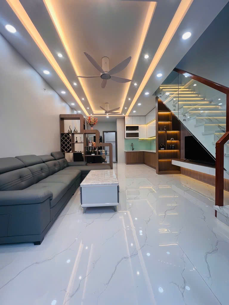 MUA 1 CĂN ĐƯỢC 2 CĂN - NHÀ QUẬN 7 MỚI XÂY, VÀO Ở NGAY