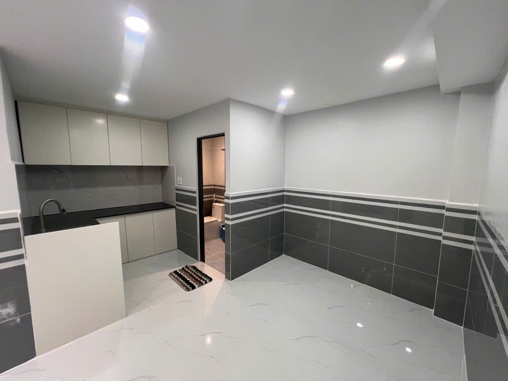 MUA 1 CĂN ĐƯỢC 2 CĂN - NHÀ QUẬN 7 MỚI XÂY, VÀO Ở NGAY