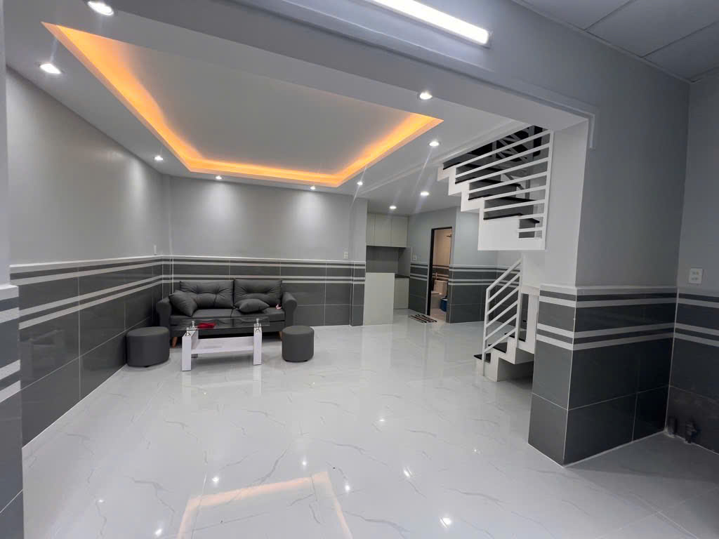 MUA 1 CĂN ĐƯỢC 2 CĂN - NHÀ QUẬN 7 MỚI XÂY, VÀO Ở NGAY