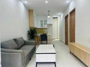 Nhà mới Hẻm xe hơi ngay chợ hiệp bình