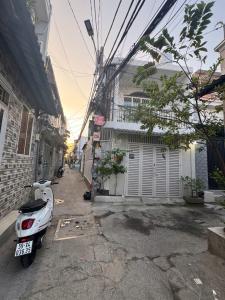 Nhà Mới 2MT Khu dân cư sầm uất