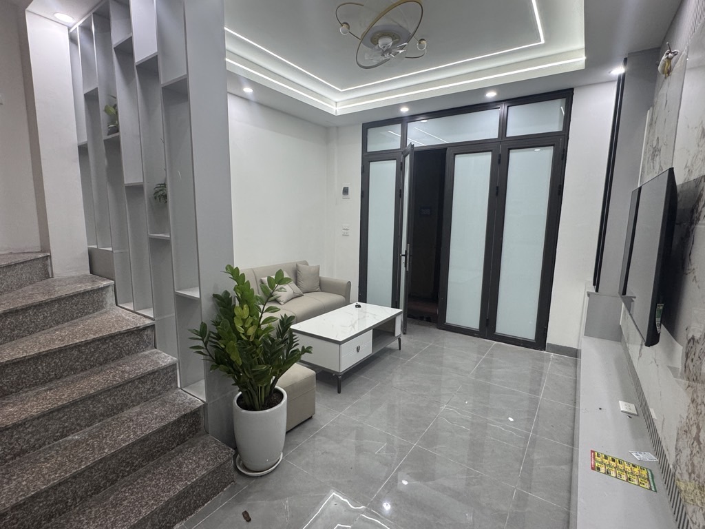 HỒ TÙNG MẬU CON PHỐ CỦA MỌI TIỆN ÍCH - GIAO THÔNG THUẬN TIỆN - ĐIỂM SỐNG XANH