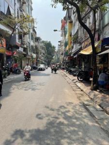 Siêu Phẩm Lô Góc – 4 Tầng Ở Luôn – Chỉ 2.5 Tỷ – Ba Đình
