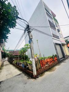 Cần bán lô đất 2 mặt tiền, lô góc ô tô đỗ cửa