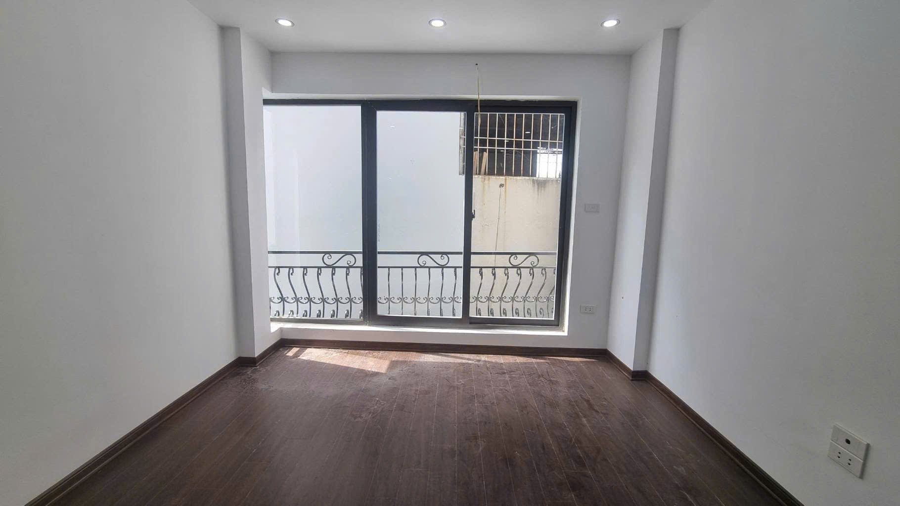 02 Siêu phẩm ô tô vào nhà tại Ngõ Chùa Xa – Phúc La, Hà Đông, thang máy, tiện ích bạt ngàn 30m2 x 6 tầng