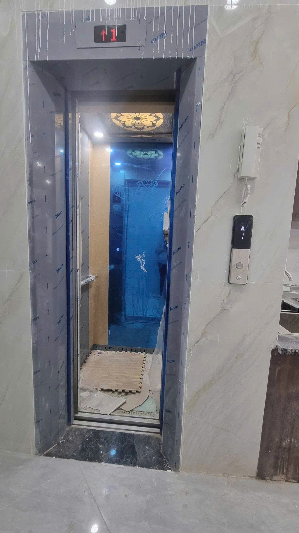 02 Siêu phẩm ô tô vào nhà tại Ngõ Chùa Xa – Phúc La, Hà Đông, thang máy, tiện ích bạt ngàn 30m2 x 6 tầng