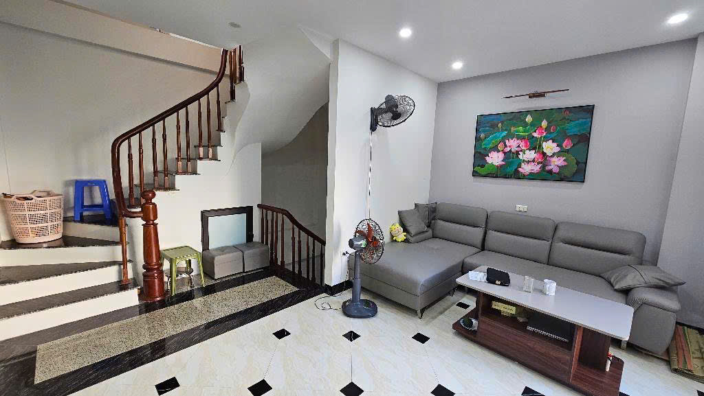 Mặt tiền rộng, ngõ rộng thông, ô tô gần, nhà đẹp Tổ 9 Mậu Lương 48m2 x 5 tầng