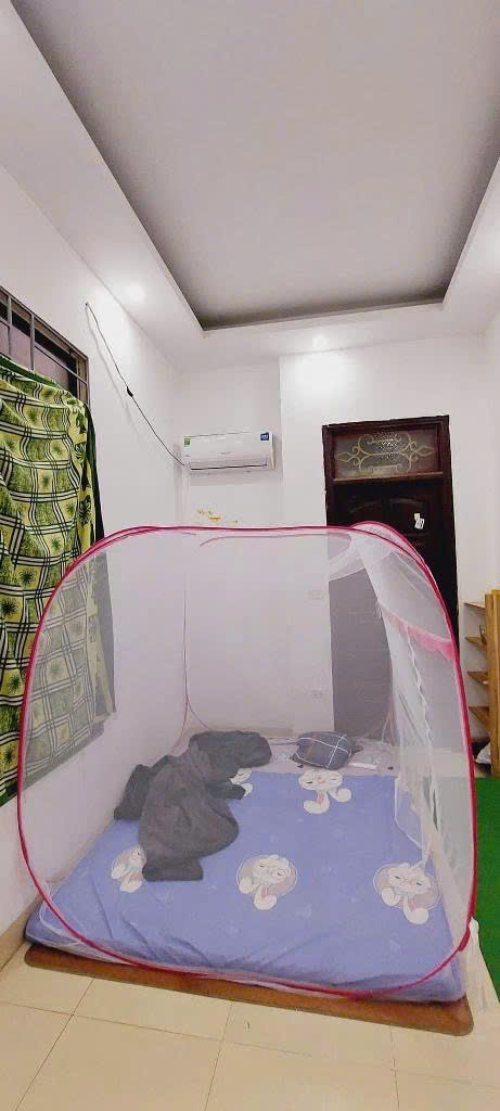 Chủ có việc cần bán gấp nhà ở Tổ 3 Đa Sỹ 40m2 x 3 tầng , lô góc, thông rộng kinh doanh nhỏ, nhà chủ xây tâm huyết