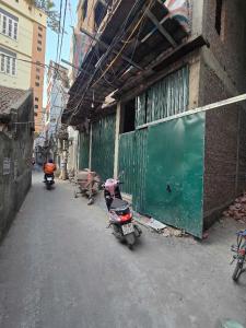 Nhà sắp hoàn thiện 2 mặt ngõ 31m2 x 5 tầng giá tốt Tổ 11 Mậu Lương – giao thông thuận tiện