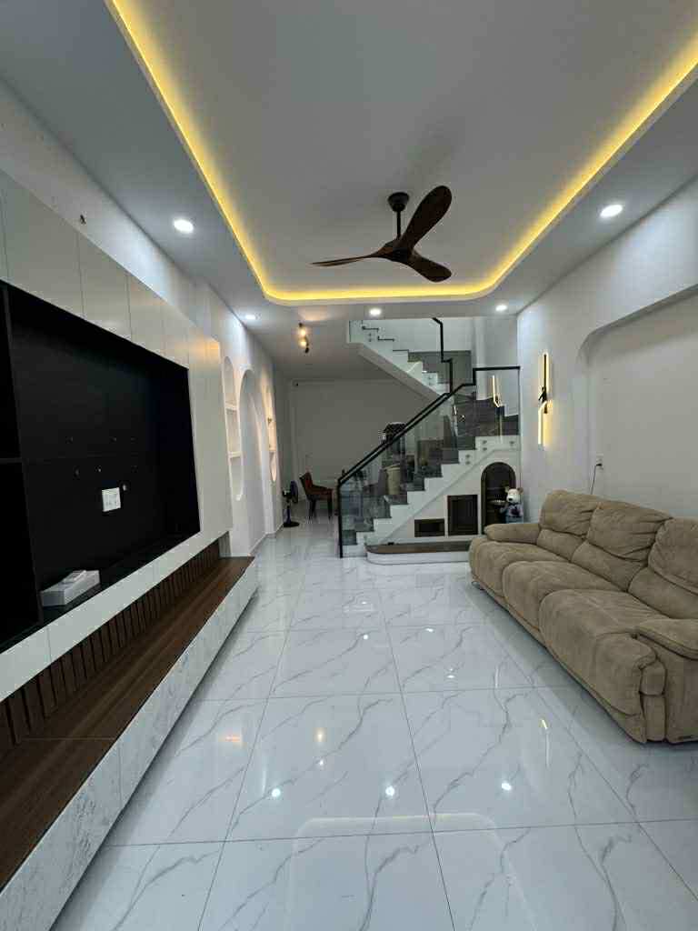 Nhà siêu đẹp giá siêu hời