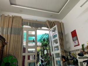 Bán nhà riêng tại Đường Mễ Cốc, Phường 15, Quận 8, Tp.HCM diện tích 60.8m2  giá chỉ 5.5  Tỷ