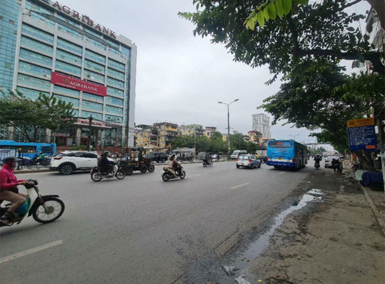 Bán nhà mặt phố Giải Phóng, vị trí kinh doanh, 25m2, 6.7 tỷ