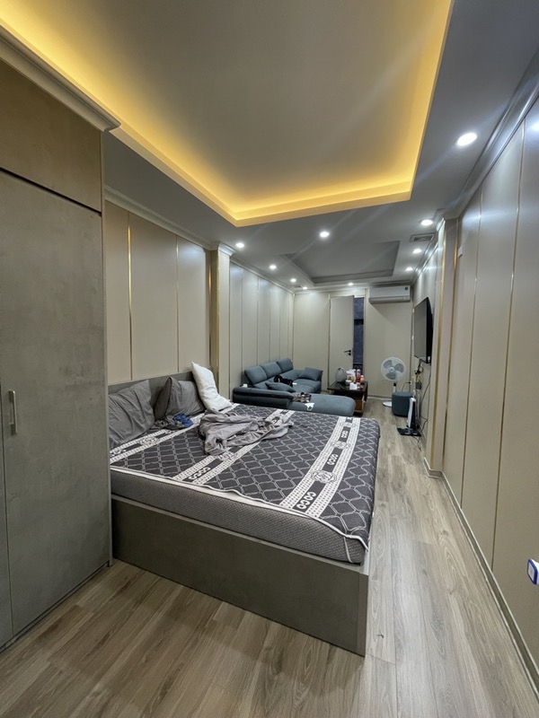 BÁN NHÀ KHƯƠNG ĐÌNH, AN SINH CỰC TỐT XINH XẮN Ở NGAY, 47m² HƠN 8 TỶ