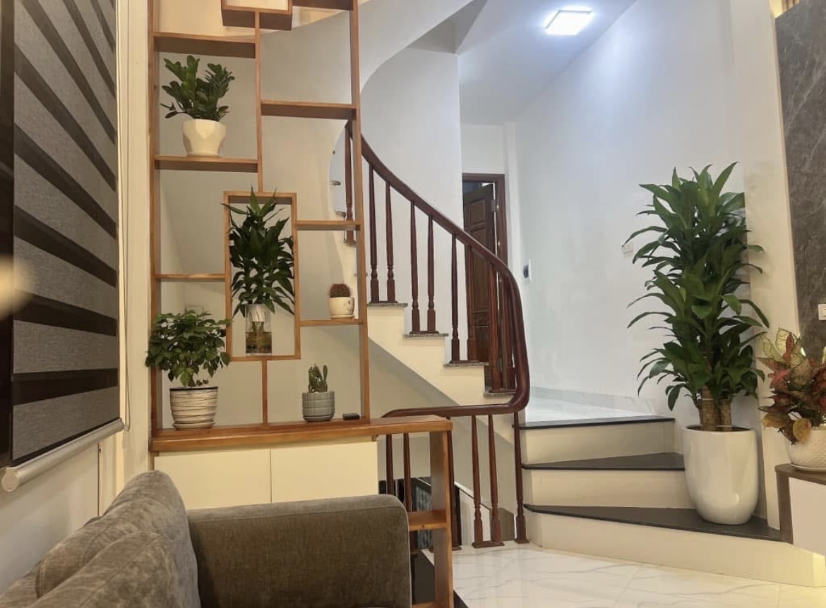NHÀ ĐẸP MẬU LƯƠNG - CỰC THOÁNG - MẶT TIỀN RỘNG - GẦN Ô TÔ - NGÕ RÔNG THÔNG