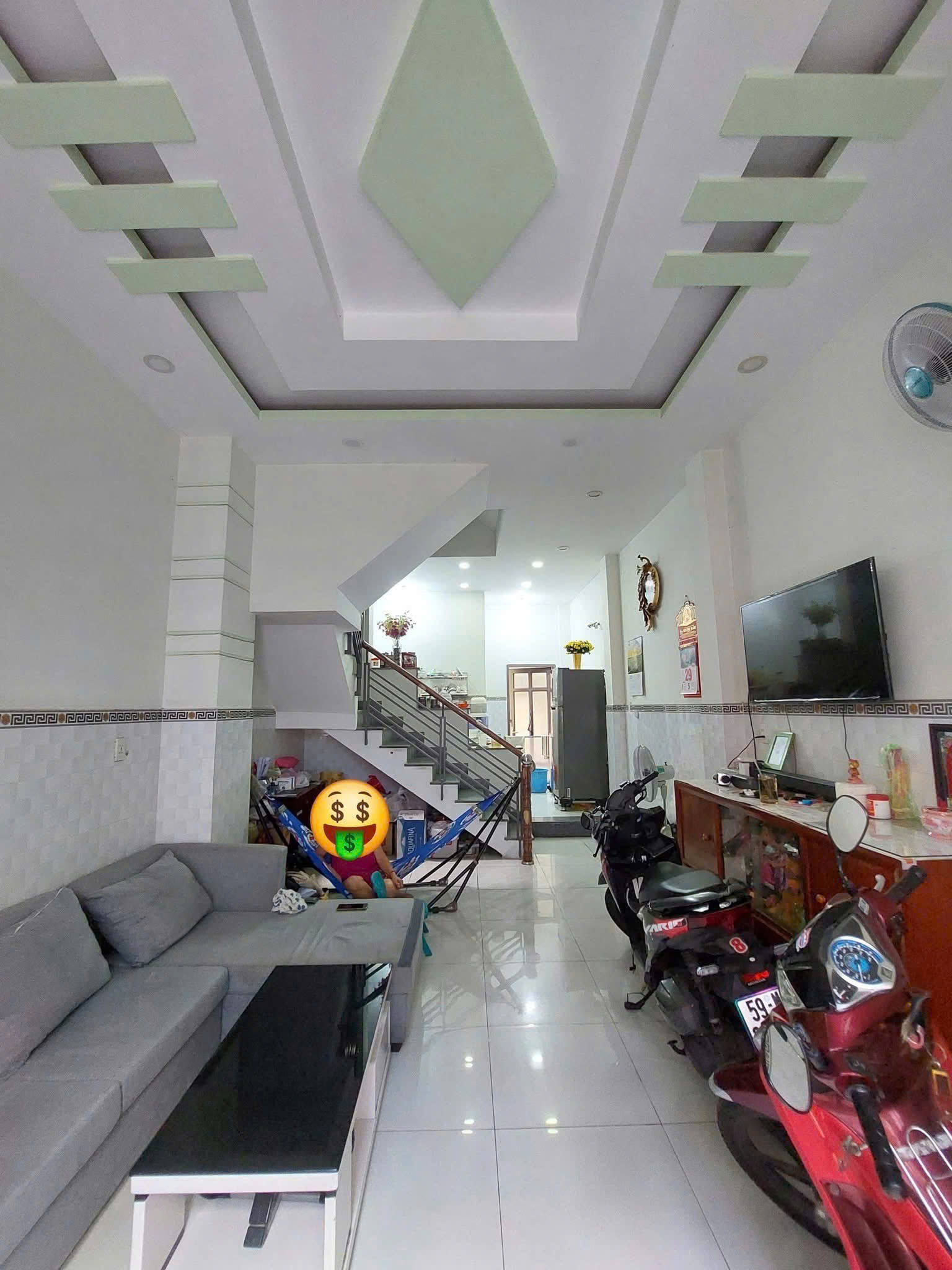 bán nhà gấp quận 11 nhà 4 tầng, sổ vuông, hẻm ô tô