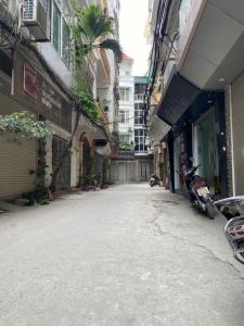 Cần bán nhà Hoàng Mai_52m2_phân lô_ô tô ngủ trong nhà_3 thoáng_full nội thất_ở sướng