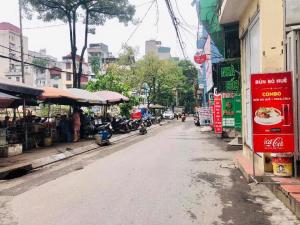 Hoàng Mai_50m2_6 tầng_thang máy_ô tô chạy vù vù_4 chỗ ngủ trong nhà_nhà mới_ở sướng