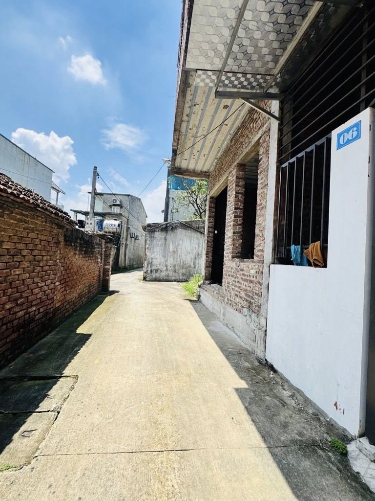 BÁN ĐẤT ĐẸP – FULL THỔ CƯ – Ô TÔ ĐỖ CỬA – GIÁ SIÊU MỀM CHỈ 3.7 TỶ