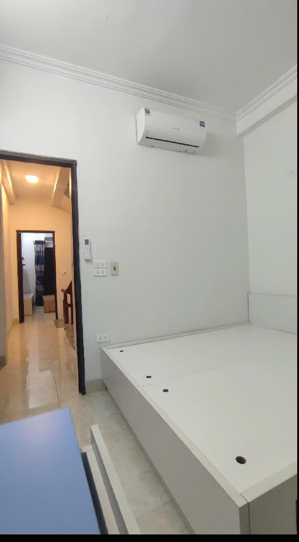 BÁN NHÀ BIÊN GIANG HÀ ĐÔNG ,ĐƯỜNG RỘNG THÊNH THANG 2 Ô TÔ TRÁNH.DIỆN TÍCH 32/40M , 5 TẦNG GIÁ CHỈ 5,25 TỶ