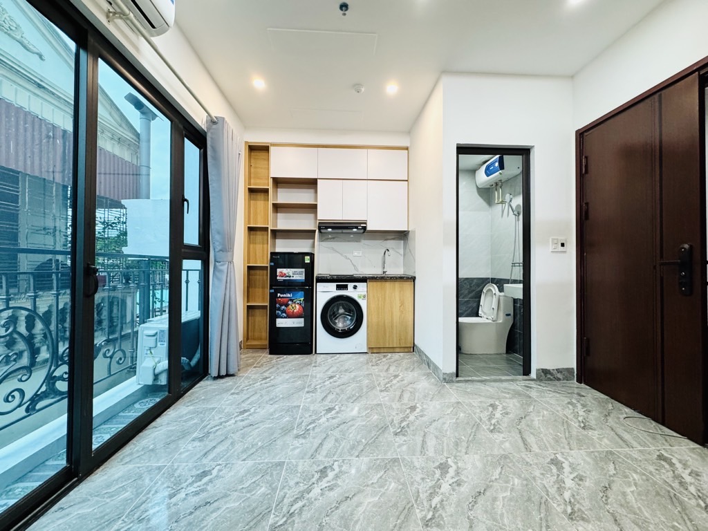 CĂN HỘ DỊCH VỤ DÒNG TIỀN 1.5tỷ/1 năm. 8 tầng thang máy 18 phòng khép kín