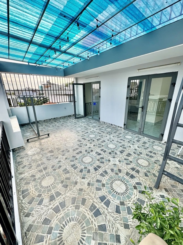 Bán căn hộ dịch vụ - Phan Văn Trị, Bình Thạnh