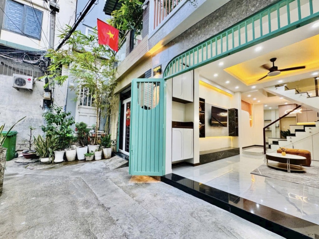 Xô Viết Nghệ Tĩnh - Bình Thạnh Nhà 3 tầng 3 phòng ngủ nhà mới vào ở ngay.