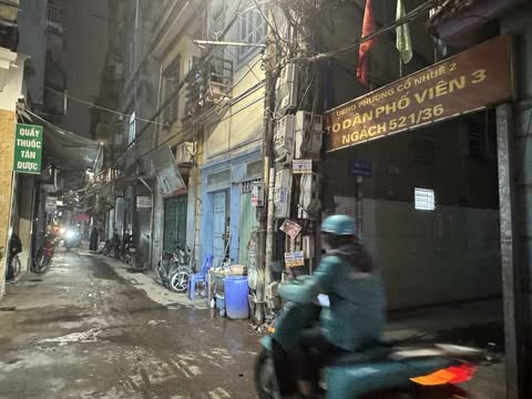 BÁN NHÀ LÔ GÓC-4 TẦNG Ở NGAY